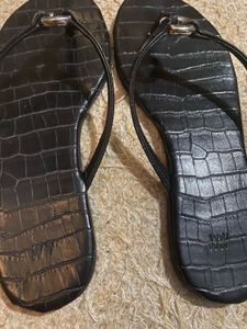 H&amp;M sandals Urgent Sale!! Fixed Rate