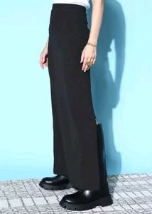Black Solid High Waisted Split-Thigh Maxi Skirt
