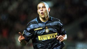 Inter milan 1997 ronaldo 10 football jersey