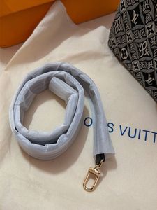 Louis Vuitton Capucine Handbag with sling belt