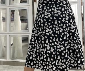 Floral Daisy Midi Skirt