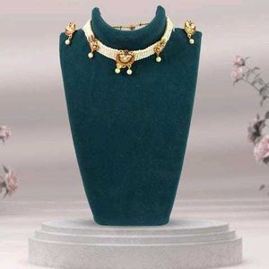 Pearl Necklace Set