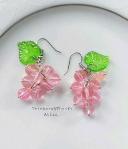 Fruity Grapes Earrings-Light Pink