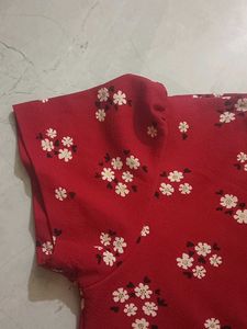 cutesy Red Floral Print Top