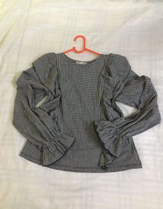 Pull&bear Checkered Ruffle Sleeve Top Size M