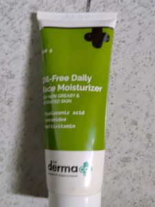 The Derma Co Oil-Free Moisturizer