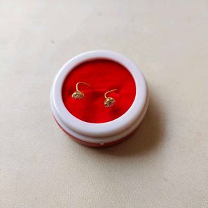 18K Pure Gold White Dimond Nose Pin 1 Pair