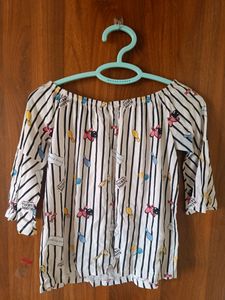White Casual Printed Off Shoulder Top