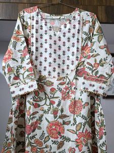 Plus Size Floral Printed Kurta Set