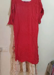 Red &amp; Gold Embellished Kurti Set