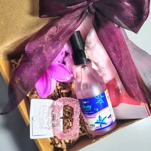 Hamper For Your Loved One