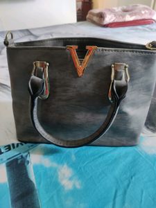 hand bag
