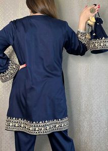 Elegant Blue Embroidered Kurta Set