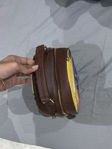 Artwork Circle Crossbody Bag