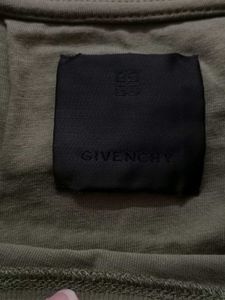 OG GIVENCHY LOGO TSHIRT
