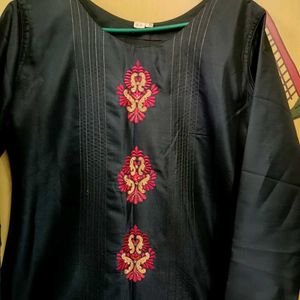 Black  Embroidered Kurta set