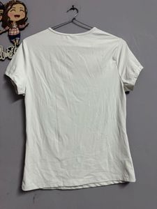 Stylish White Ribbed T-Shirt for Women