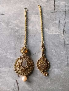 Elegant Maang Tikka Set