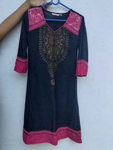 Beautiful Black Kurta With Pink Border