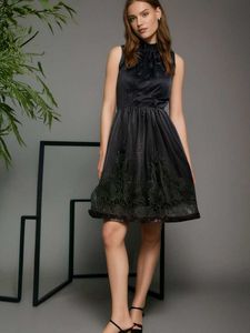 Elegant Black Dress