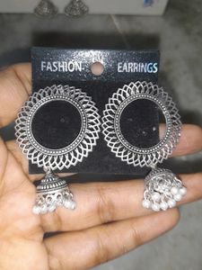 Earings Each Set 50rs Only