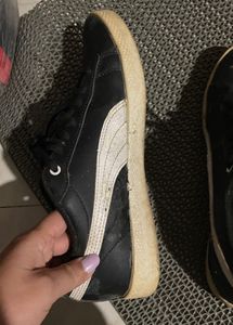 Puma Sneakers
