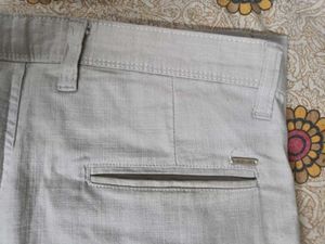 GENE Beige Casual Pants