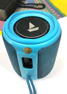 BoAt Stone 350 Wireless 10 Watts BT Speaker