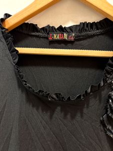 Beautiful Top With Flower Detailing