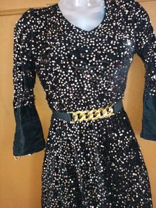 Black Velvet Siqunce Dress