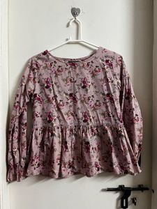 Cute Pink Top With Suprise Freebie