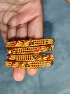 Gold-toned Bangle Set