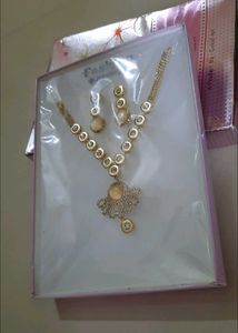 Golden Stone Necklace