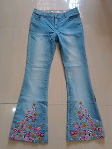 Beaded Jeans 🔥Make Your Offer🔥