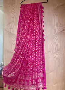 Magenta Dupatta with Tassels/New