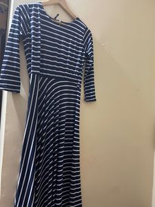 Price  Drop! Metro fasion Women flared