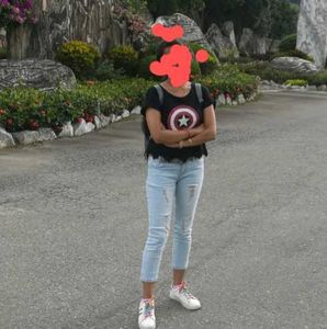 Ripped Jeans Women