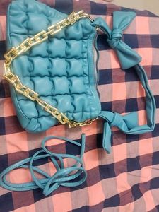 Chic Blue Quilted Chain Bag