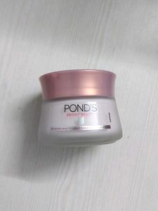 Pond&#39;s Bright Beauty Cream