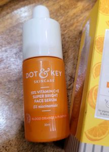 Dot &amp; Key 10% Vitamin C Serum