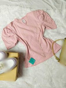 💗Cute Pink Puff Sleeve Top💗