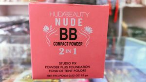 HUDDA BEAUTY NUDE BB COMPACT