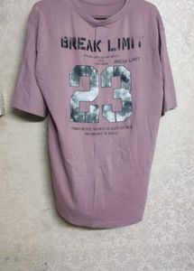 Graphic Print T-Shirt each 199