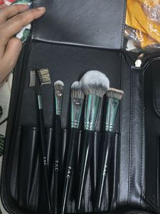 Makeup Brush+bag+pallet
