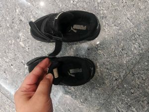 Kids Puma Black Sneakers