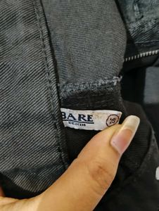 BARE Black Cropped Casual Denim(Waist-28)
