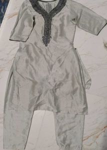 Elegant Silver Beaded Salwar Kameez
