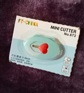 💙Cute Heart Detail Utility Knife💙