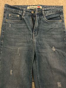 Levi's Ripped Jeans