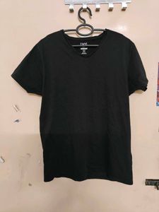 Black T-Shirt - Stylish &amp; Casual
